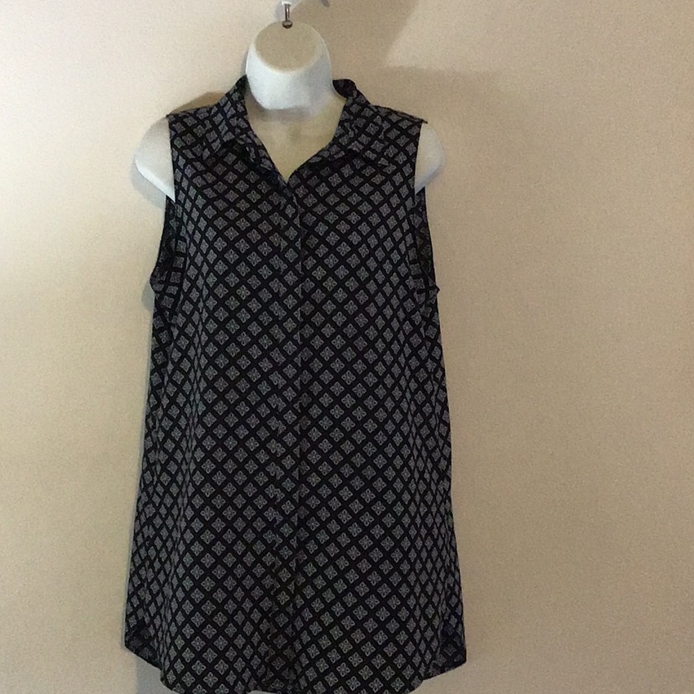 Ann Taylor Sleeveless printed blue blouse